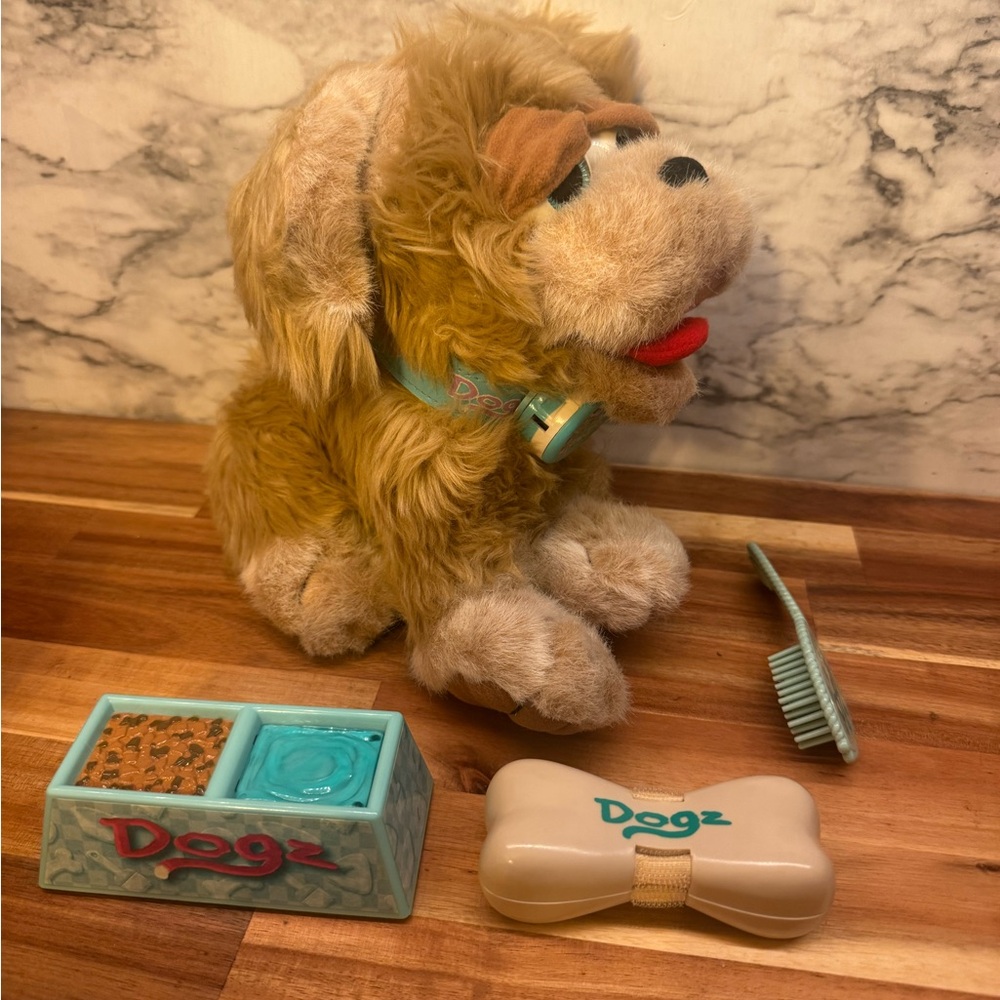 Treadmasters PF Magic Dogz Electronic Tan Puppy Plush w/ brush, bone, and food